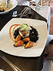 1011 Bistro food