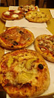 Pizzeria Tana Del Lupo food