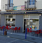 Pizzeria L'Express inside