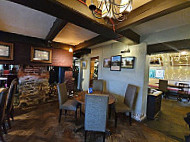 Royal Oak inside