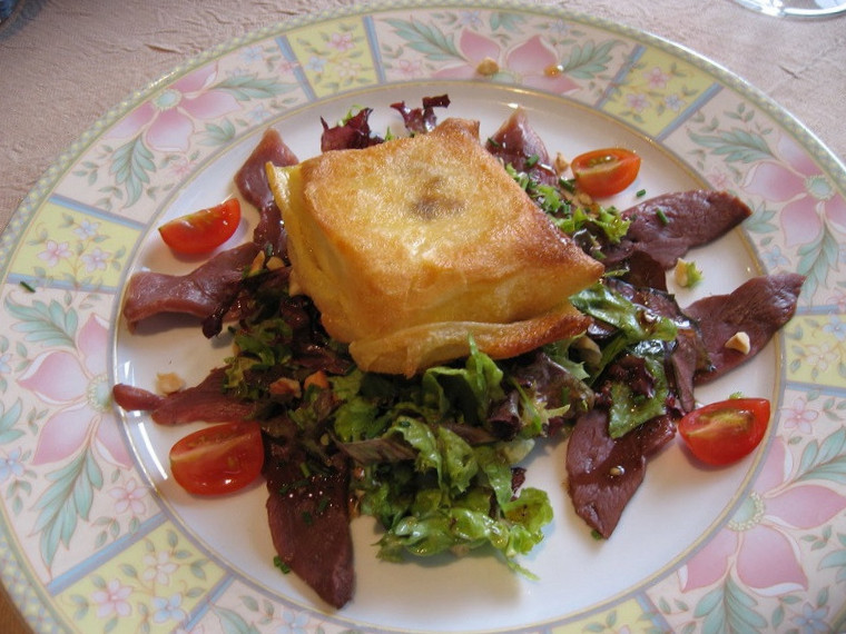 restaurant image