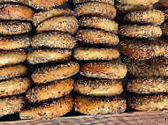 Bross Bagels food