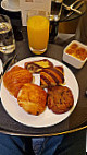 Café Jeanne Park Hyatt Paris Vendôme food