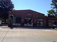 Graeter's Ice Cream outside