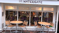 49 Watergate inside