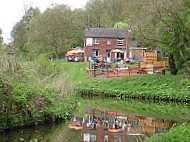 The Black Lion Pub outside