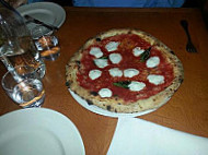 Il Pizzaiolo food