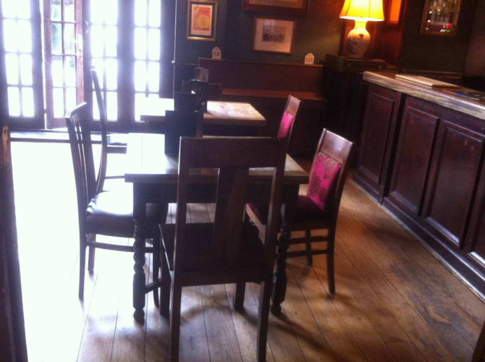 restaurant image