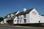 The Orepool Inn outside