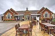 Kingsmill Farm,farmhouse Inns Dining Carvery inside