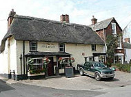 The Five Bells outside