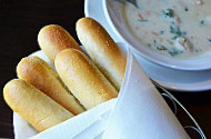 Olive Garden food