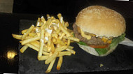 Le Burger Toulousain food