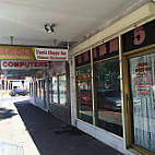 Yam's Happy Inn Chinese Restaurant outside