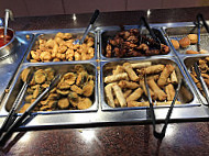 Chen Buffet food