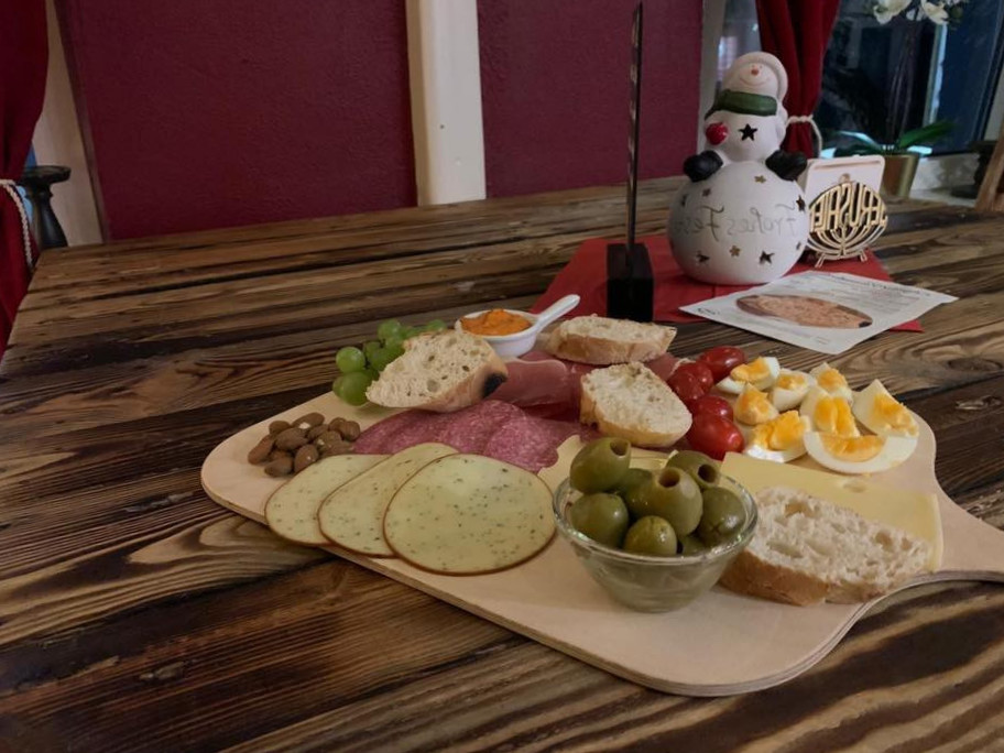 restaurant image