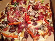 Houdini's Gourmet Pizza food