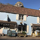 Lion Rock Tea Rooms outside