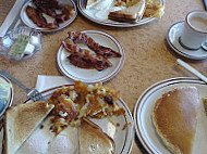 Schnecksville Diner food