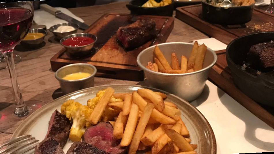 restaurant image