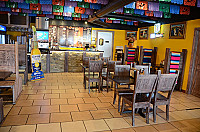 El Gallito inside