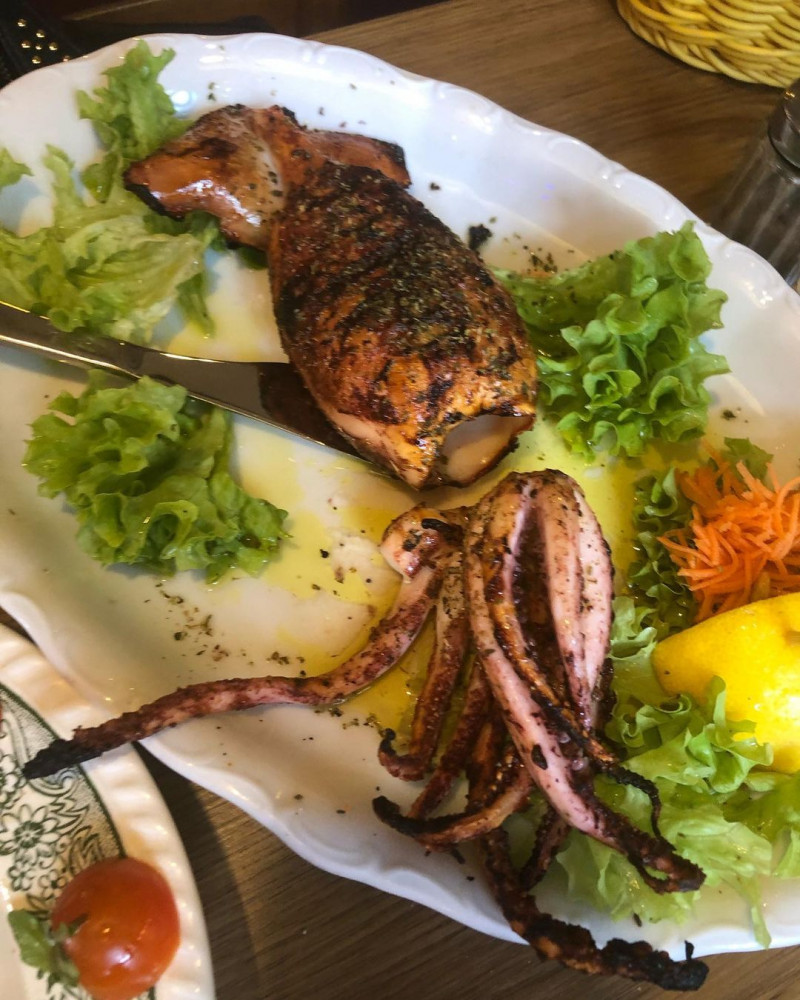 restaurant image