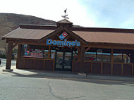 Domino's Pizza outside