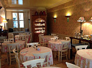 Les Nuits Des Thés food