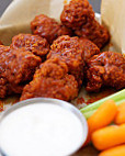 Buffalo Wild Wings Traverse City food