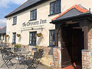 The Drovers Inn inside