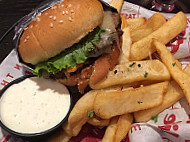 Red Robin Gourmet Burgers And Brews food