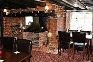 The Three Horseshoes inside