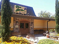 Olive Garden outside