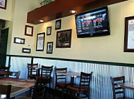 Wingstop inside