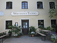 Wirtshaus Tading inside