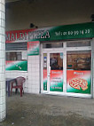 Dimaldi Pizza inside