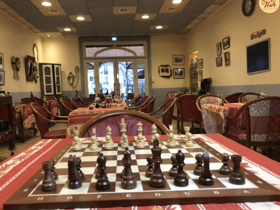 restaurant image