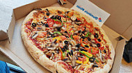 Domino's Pizza food