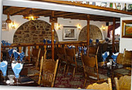 Demetris Taverna food