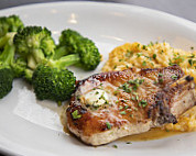 Sahm's Place food