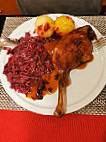 Gaststatte Heerdter Schlussel food