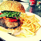 Bobo's Gourmet Irish Burgers food