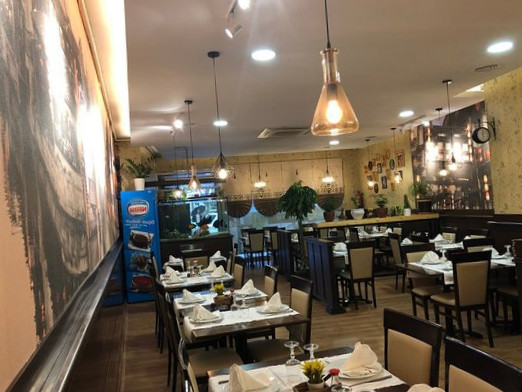 restaurant image