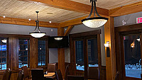 Rustica At Silvertip Golf Resort inside