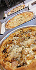 Pizza Pistone food