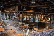 Le Pain Quotidien Napoles inside