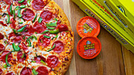 Hungry Howie's Pizza food