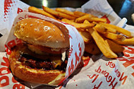 Red Robin Gourmet Burgers And Brews food