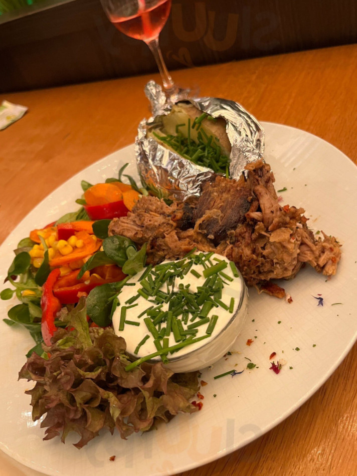 restaurant image