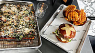Emmy Squared – Green Hills food